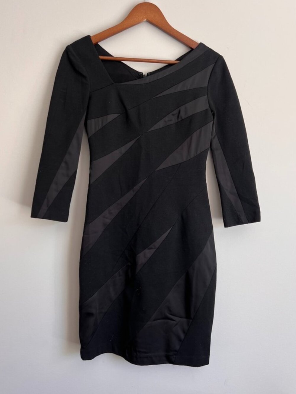 Max and Cleo Black Satin Panel Bodycon Sheath Dress Size 2